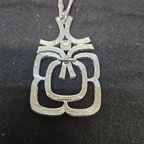 Avon Vintage Silver Tone Geometric Pendant Necklace – 1970s Modernist Statement - Picture 5 of 6